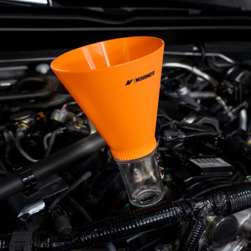 Mishimoto — Mishimoto Screw On Oil Funnel Toyota/Lexus Kit
No-Spill Funnel Kit - view 2