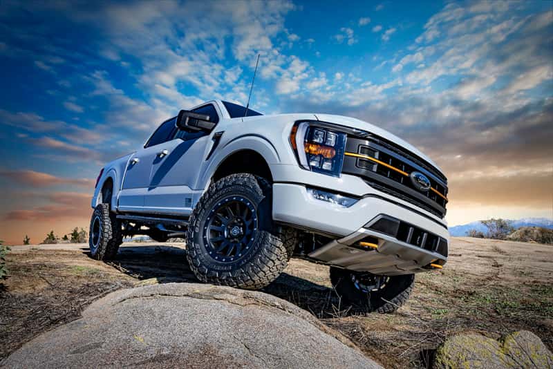 ICON — ICON 21-23 Ford F150 Tremor 2.5-3in 2.5 Series VS RR CDCV Coilover Kit
COILOVER KIT - view 4