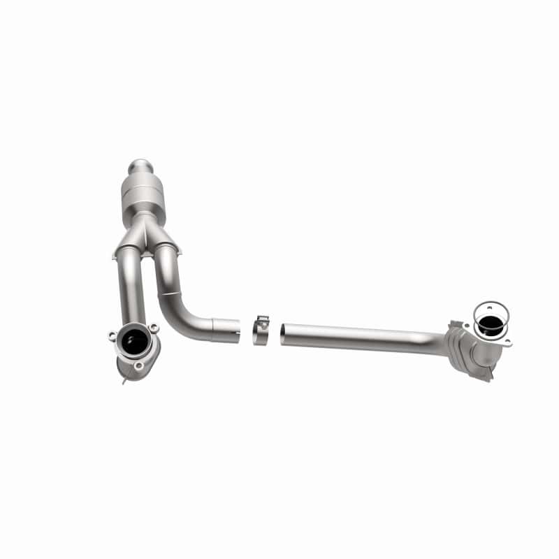 Magnaflow — MagnaFlow Conv Direct Fit 10-13 GMC Sierra 1500 V6 4.3L
California - view 24