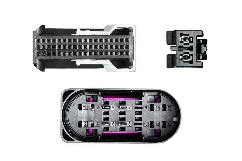 Hella — Hella 2016-2019 Mercedes-Benz CLA180 Headlight Assembly - view 4