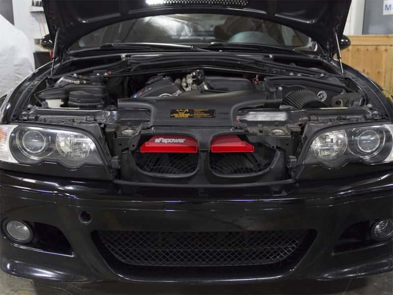aFe — aFe MagnumFORCE Intakes Scoops AIS BMW 3-Series/ M3 (E46) 01-06 L6 - Matte Red
Dynamic Air Scoop - view 3