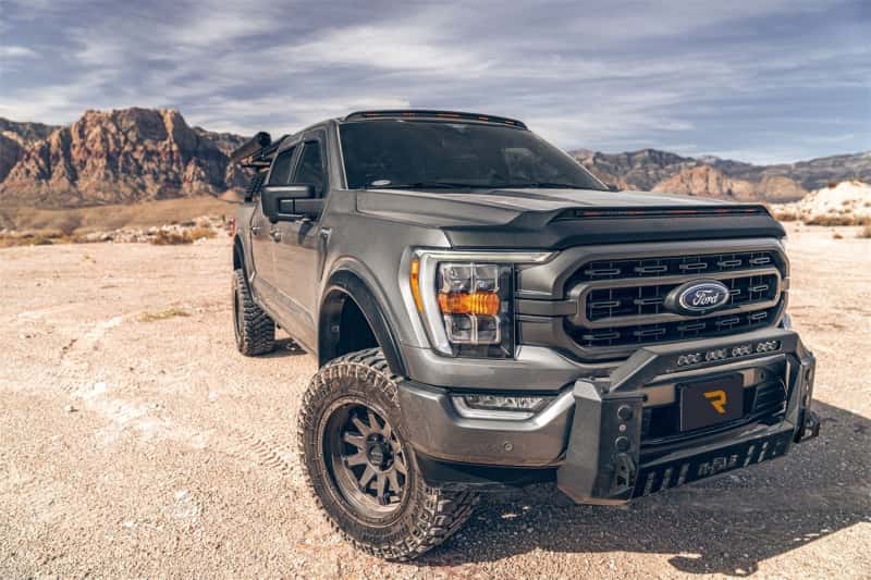Husky Liners — Husky Liners 19-21 Chevrolet Silverado 1500 Aeroskin Lightshield PRO - Blk
Lighted Hood Shield
Hood Shields - view 8