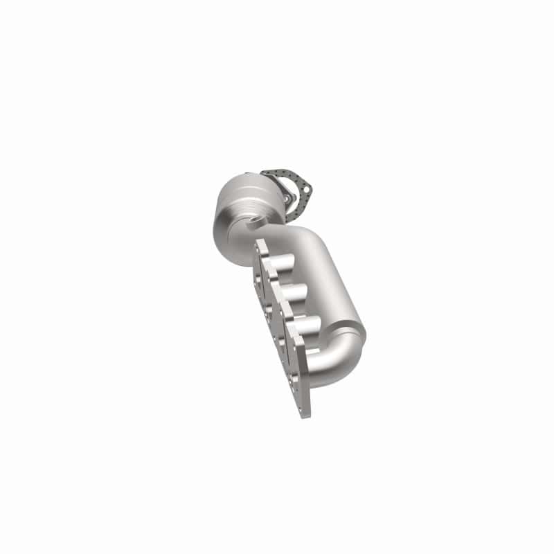 Magnaflow — Magnaflow Conv DF 02-04 Volkswagen Passat 4.0L
California - view 24