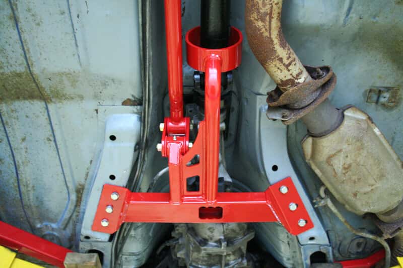 UMI Performance — UMI Performance 82-92 GM F-Body Tunnel Mounted Trq. Arm Fits TH400- w/ Loop - Black
UMI Performance 82-92 GM F-Body Tunnel Mounted Torque Arm- Fits TH400 Transmission
Torque Arm - view 3