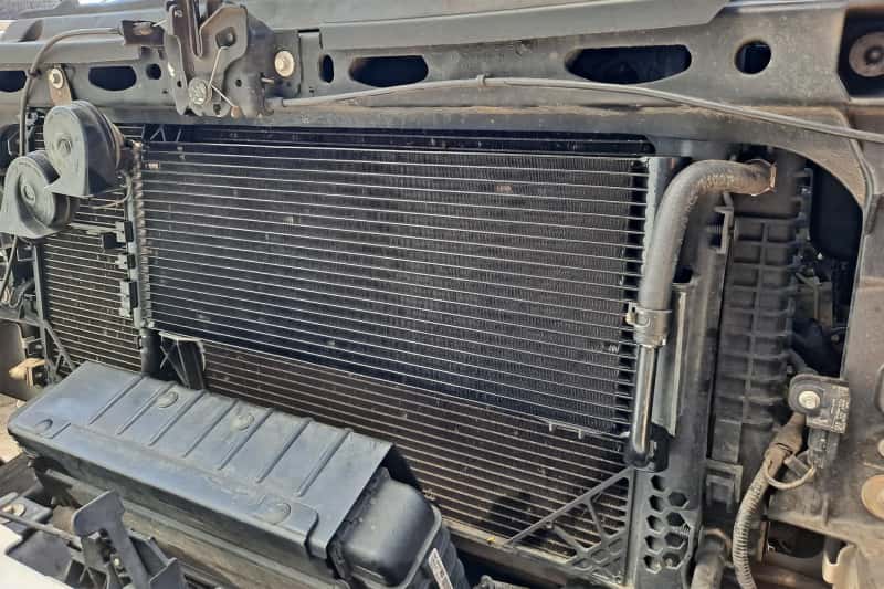 CSF — CSF 09-14 Ford F-150 and Raptor Transmission Oil Cooler
CSF Trans Cooler - view 3