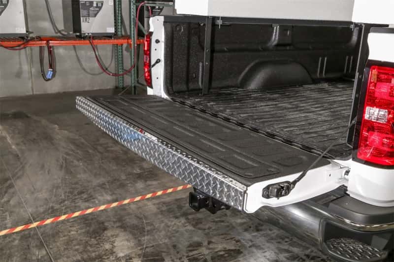Dee Zee — Dee Zee 07-13 Chevrolet Silverado Tailgate Protector Cap Brite-Tread
TlgtCapProtector - view 8