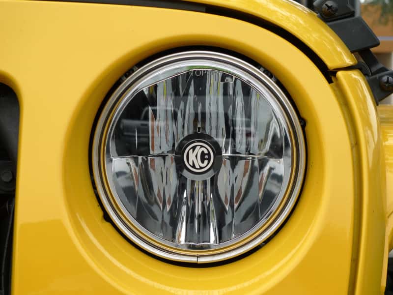 KC HiLiTES — KC HiLiTES 07-18 Jeep JK (Not for Rubicon/Sahara) 7in. Gravity LED DOT Headlight (Pair Pack System)
Gravity LEDs - view 2