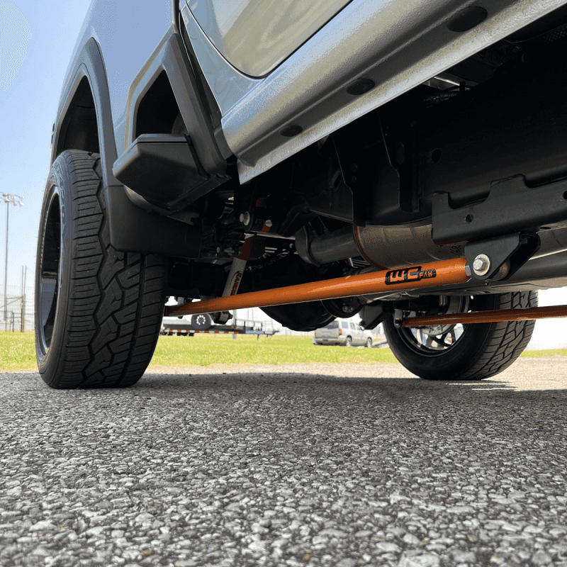 Wehrli — Wehrli 20-24 Chevy & GMC Duramax RCLB/CCSB/ECSB 60in. Traction Bar Kit - Candy Teal
TracBars 60 20-25 CT - view 7