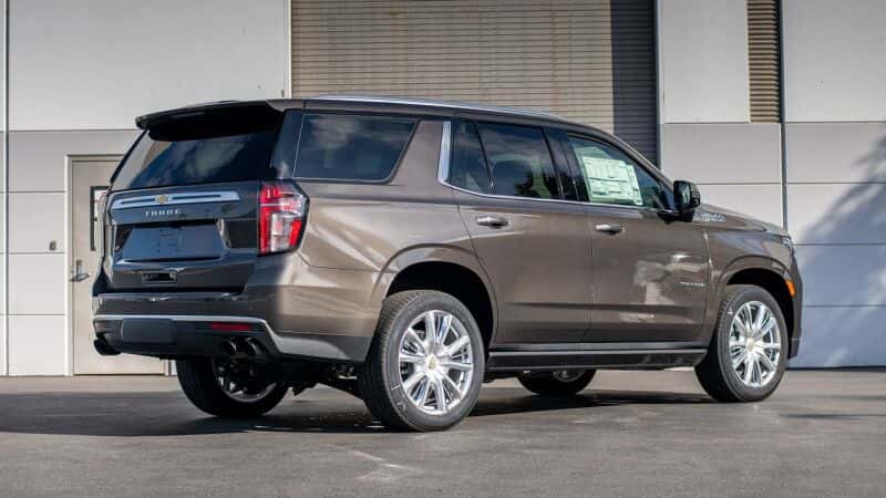 Borla — Borla 21-22 Chevy Tahoe 5.3L V8 2/4WD 4DR 3in/2.75in S-Type Cat-Back Exhaust w/ Black Chrome Tips
Cat-Back System - view 3