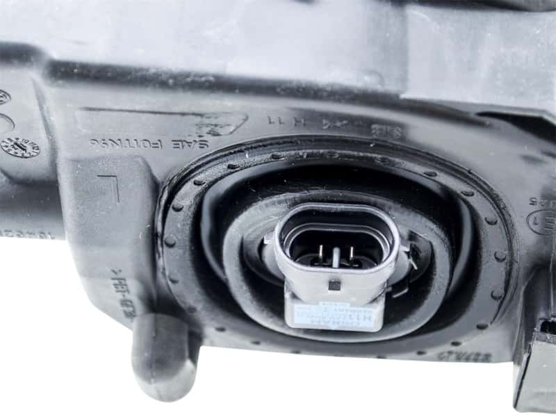 Hella — Hella 03-06 Mercedes E320 Sedan OE Replacement Fog Light Assembly - Left
Fog Lamp Assy LH - view 14