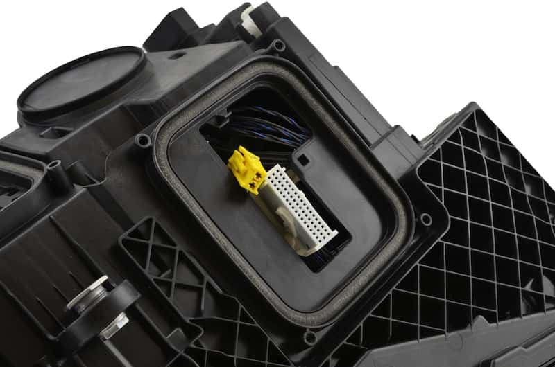 Hella — Hella Mercedes-Benz E-Class Headlamp Lh Led Dyn - view 8