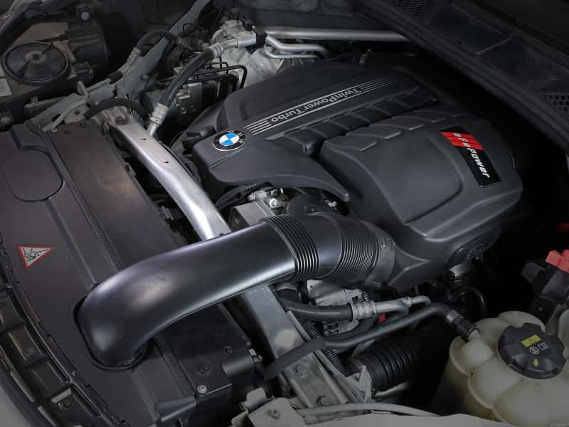 aFe — aFe Magnum Force Stage-2Si Cold Air Intake System w/ Pro 5R Media BMW X5 (F15) / X6 (F16) 14-19 3.0L
Magnum FORCE Intake - view 8
