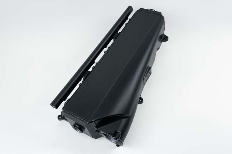 CSF — CSF Gen 2 B58 Race X Charge-Air-Cooler Manifold - Thermal Black Finish
CSF FI Air Cooler - view 1