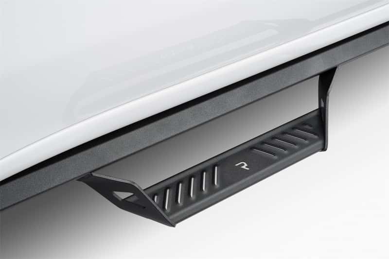 N-Fab — N-Fab Predator Pro 19-20 Chevy/GMC 1500 Crew Cab - Cab Length - Tex. Black
PP 19-25GM1500CrwTX - view 10