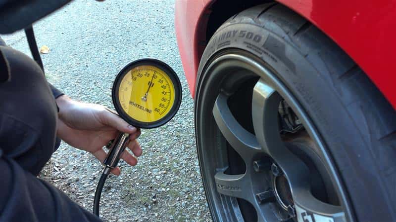 Whiteline — Whiteline Tire Pressure Gauge - view 5