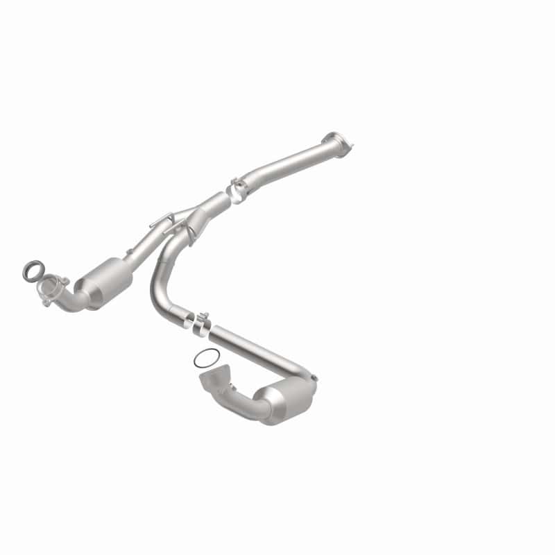 Magnaflow — Magnaflow 04-05 Chevrolet Express 1500 5.3L Direct Fit Converter
California - view 28