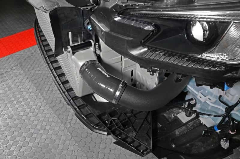 Perrin Performance — PERRIN 22-25 Subaru WRX Front Mount Intercooler Kit (Black Tubes & Silver Core) - view 9