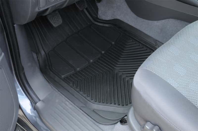 Dee Zee — Dee Zee Universal All Season Front Floor Mat Universal (Pair) - view 6