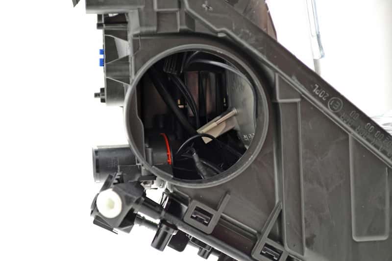 Hella — Hella 08-10 Vw Touareg Xenon Headlamp Rh - view 12
