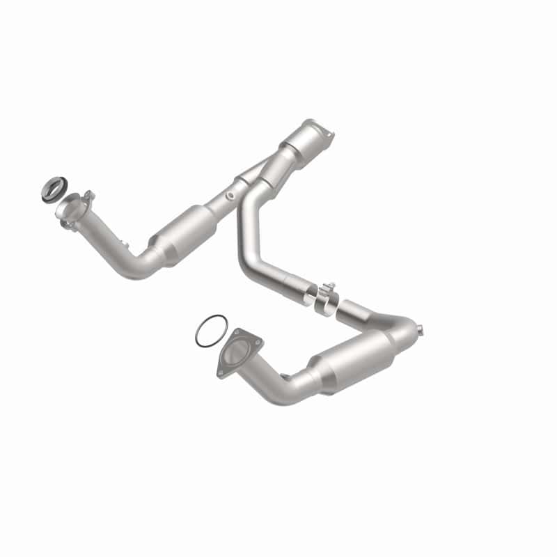 Magnaflow — MagnaFlow Conv Direct Fit 07-09 Chevy Trailblazer SS 6.0L V8
California - view 29