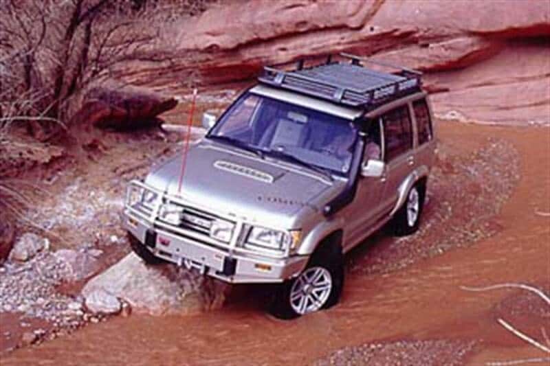 ARB — ARB Bumper/Fitting Kit Bundle 3444070
Winch Bumper - view 1