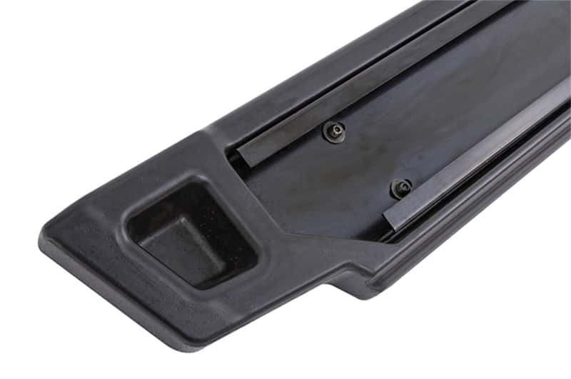 Dee Zee — Dee Zee 88in Universal Crew Cab Molded Running Board (No Brackets) - view 4