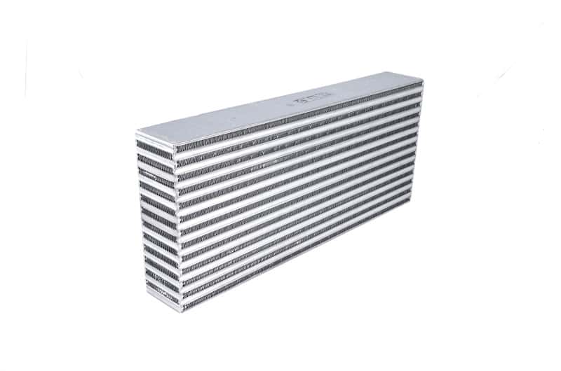 Garrett — Garrett Air / Air Intercooler CAC (24.00in x 10.50in x 3.50in) - 800 HP
grt703520-6011 - view 2