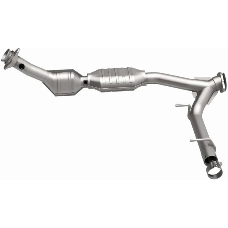 Magnaflow — MagnaFlow Conv DF 03 Lincoln Navigator 5.4L
OEM Grade
OEM - view 5