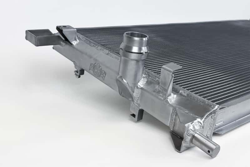 CSF — CSF 2021+ Ford Bronco/2024+ Ford Ranger 2.3L & 2.7L EcoBoost Heavy Duty All Metal Radiator
CSF Radiator - view 4
