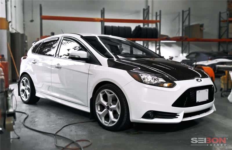 Seibon — Seibon 12-13 Ford Focus RS-Style Carbon Fiber Hood - view 16