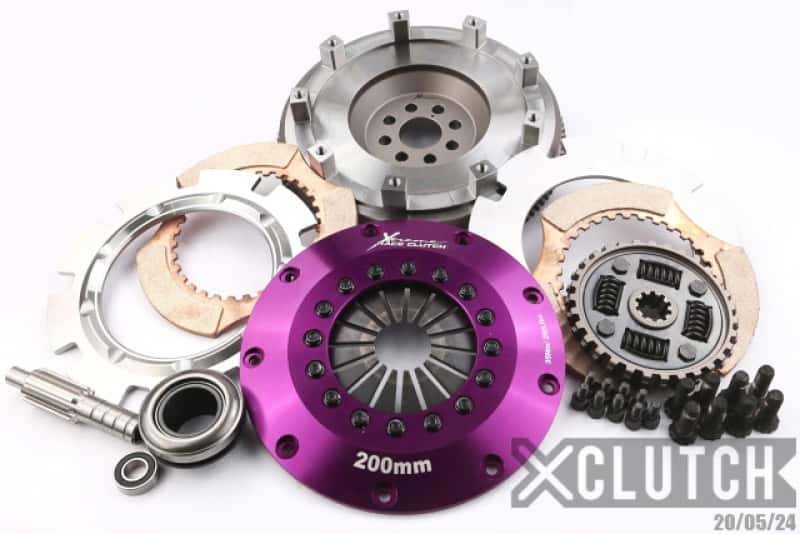 XCLUTCH — XClutch 01-03 BMW 325Ci Base 2.5L 8in Twin Sprung Ceramic Clutch Kit
Clutch Kit - view 1
