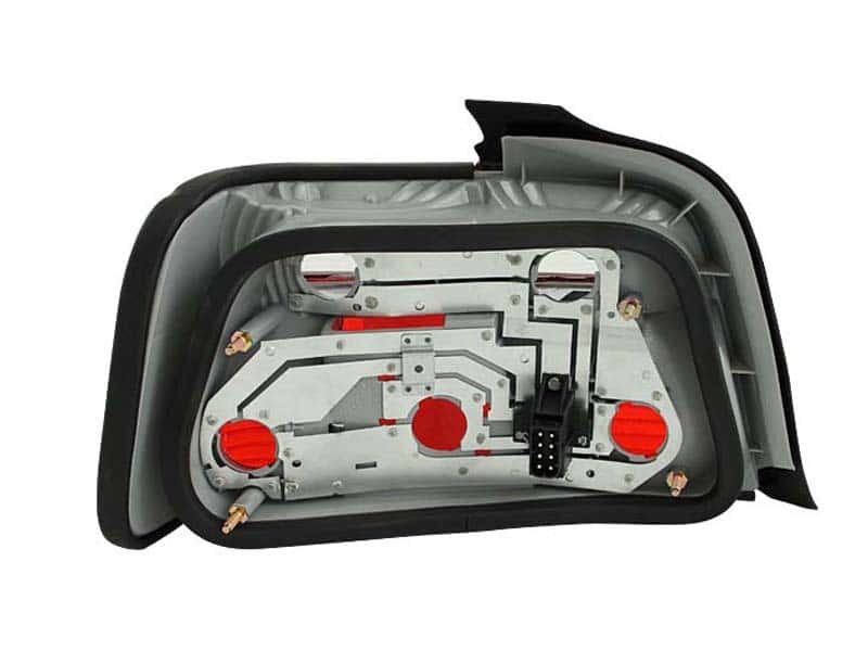 ANZO — ANZO 1992-1998 BMW 3 Series E36 Sedan Taillights Red/Clear
TailLightSet - view 3