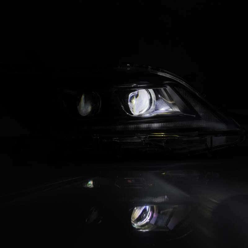 AlphaRex — AlphaRex 11-21 Toyota Sienna PRO-Series Proj Headlights Plank Style Black w/Seq Signal/DRL
Projector Headlights - view 4
