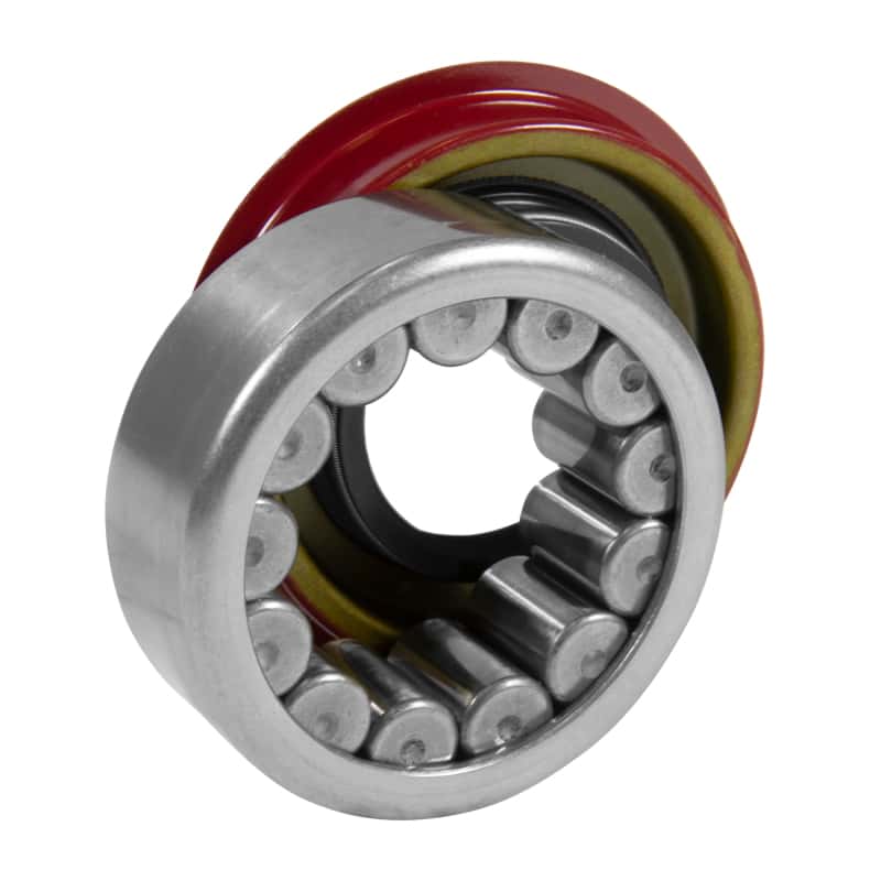 Yukon Gear & Axle — Yukon Gear Axle Bearing and Seal Kit For C10 Aero Truck / 2.800in OD
Axle bearing & seal 
Axle bearing/seal - view 4