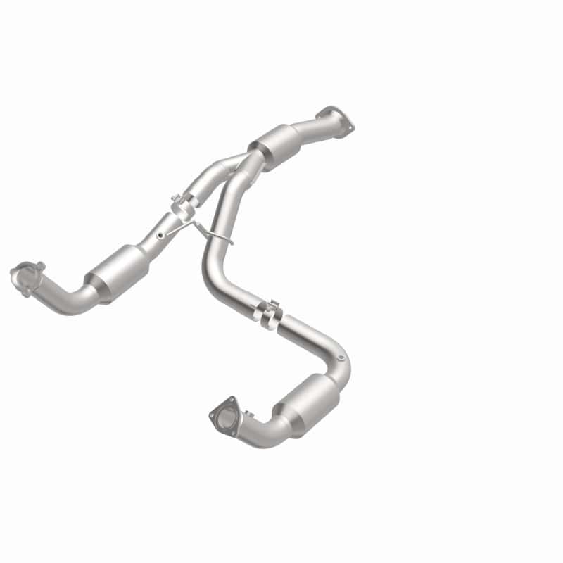 Magnaflow — Magnaflow 12-14 Chevrolet Silverado 2500 HD 6.0L Direct Fit Converter
California - view 28