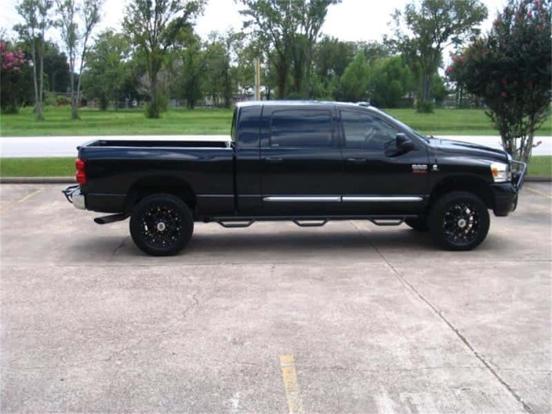 N-Fab — N-Fab Nerf Step 06-09 Dodge Ram 1500/2500/3500 Mega Cab 6.4ft Bed - Gloss Black - Bed Access - 3in
NS 06-08Ram 6'4MgGB
Nerf Step - view 2
