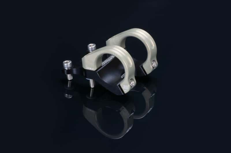 Renthal — Renthal Integra 35 Handlebar Clamp 50 mm./ Zero Rise - view 3