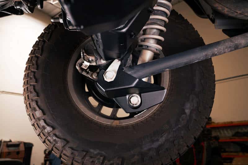 DV8 Offroad — DV8 Offroad 2021-2022 Ford Bronco Rear Shock Guard Skid Plates - view 4