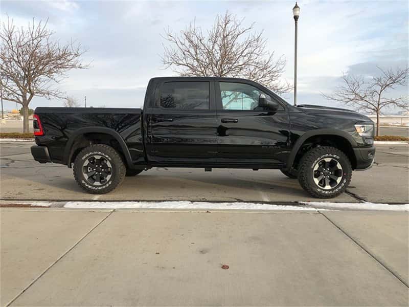 Tuff Country — Tuff Country 19-23 Ram 1500 Rebel 4wd 2.5in Level Kit Frt w/Uni-Ball Upper Control Arms (No Shocks)
Leveling Kit W/Upper - view 2