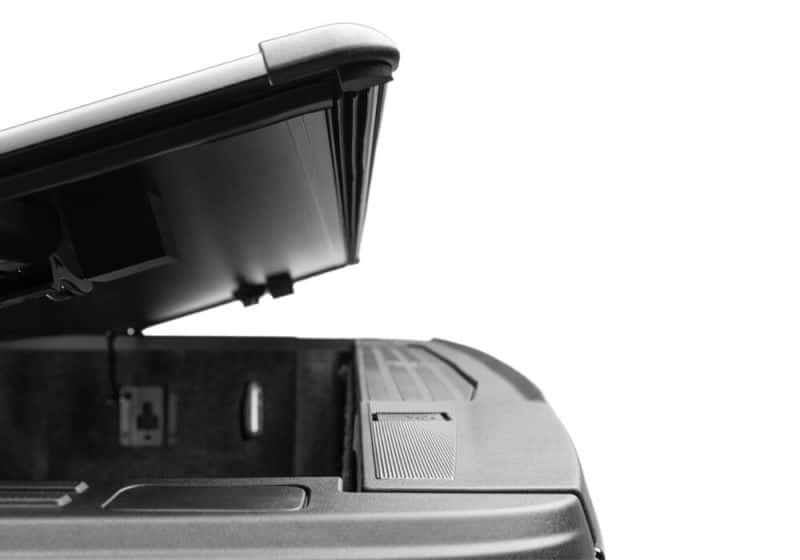 Undercover — UnderCover 04-21 Ford F-150 5.5ft Triad Bed Cover - view 7