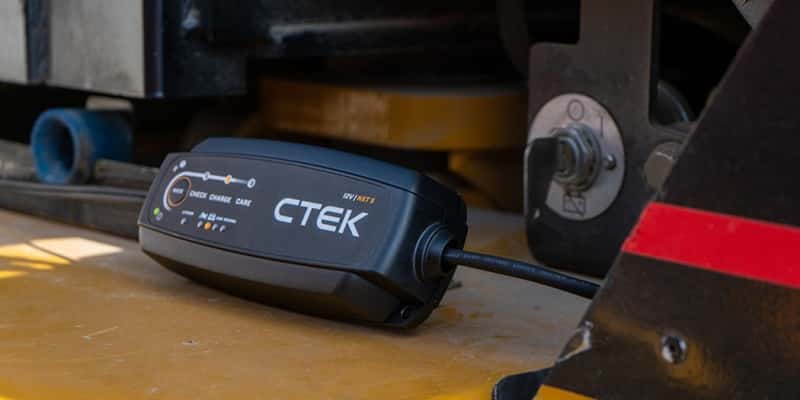 CTEK — CTEK Battery Charger - 4.3A NXT 5 NA - 12V
Battery Charger - view 4
