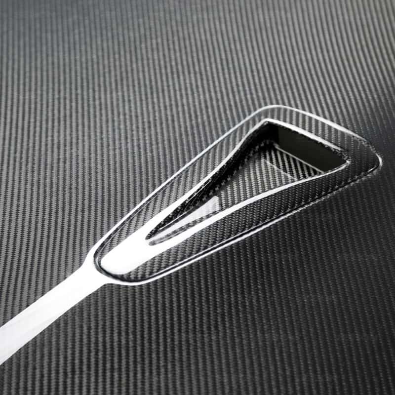 Seibon — Seibon 09-10 Nissan GTR R35 OEM Carbon Fiber Hood - view 14