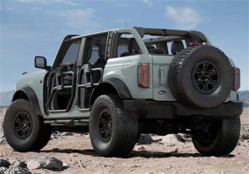 Ford Racing — Ford Racing 21-23 Bronco 4 Door Off-Road Hoop Steps
Truck Step - view 5