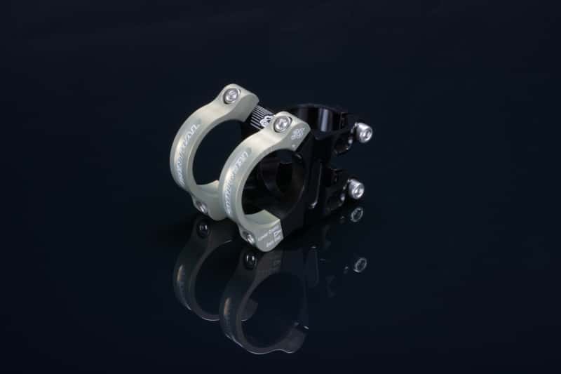 Renthal — Renthal Apex 35 Handlebar Clamp 40 mm. - view 3