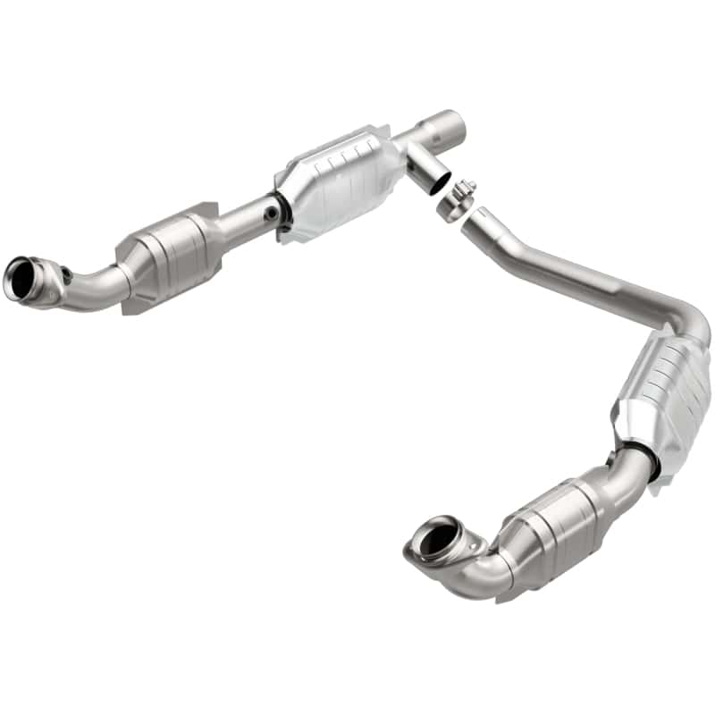 Magnaflow — MagnaFlow Conv DF Ford E350 Van 06 5.4L OEM
OEM Grade
OEM - view 1
