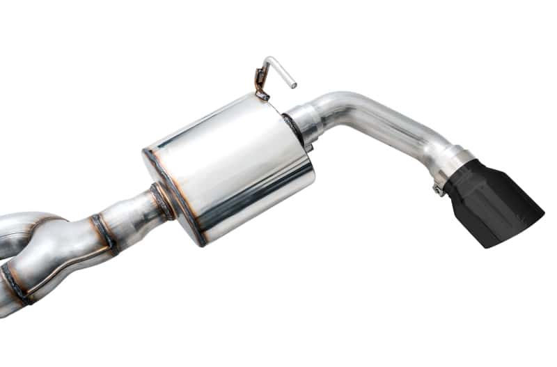 AWE Tuning — AWE Tuning 07-18 Jeep Wrangler JK/JKU 3.6L Tread Edition Axle-Back Dual Exhaust - Diamond Black Tips
Tread Exhaust - view 6