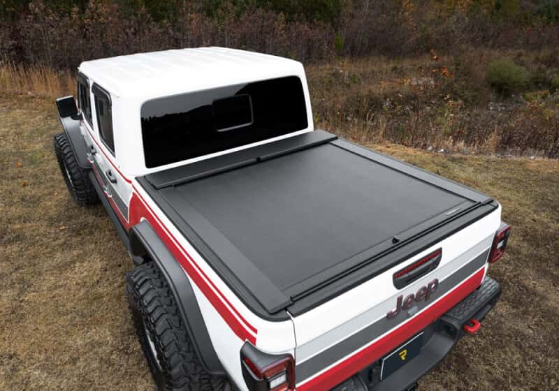 Roll-N-Lock — Roll-N-Lock 2020 Jeep Gladiator 5ft bed M-Series Retractable Tonneau Cover
Retractable Cover - view 5