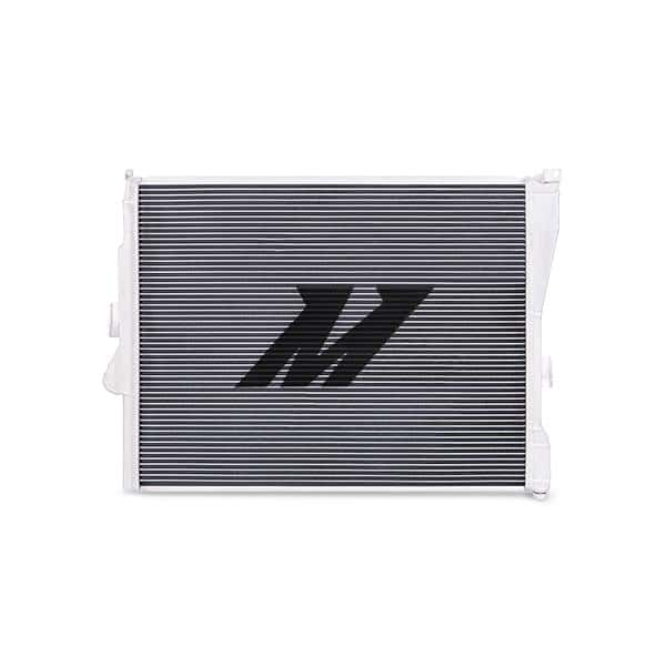 Mishimoto — Mishimoto 99-06 BMW 323i/323i/328i/330i w/ Auto Transmission Performance Aluminum Radiator - view 4