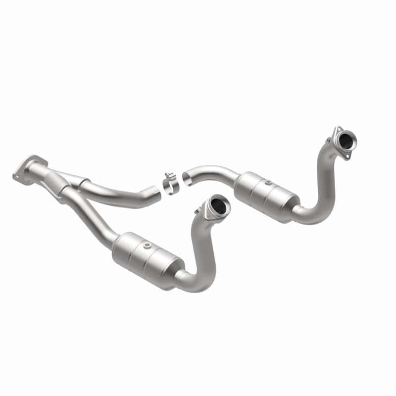 Magnaflow — Magnaflow 08-10 Ford F-350 Super Duty 6.8L Direct Fit Converter
California - view 21