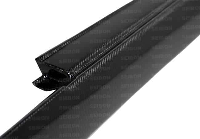 Seibon — Seibon 09-10 Nissan GTR R35 OEm Style Carbon Fiber Side Skirts - view 8